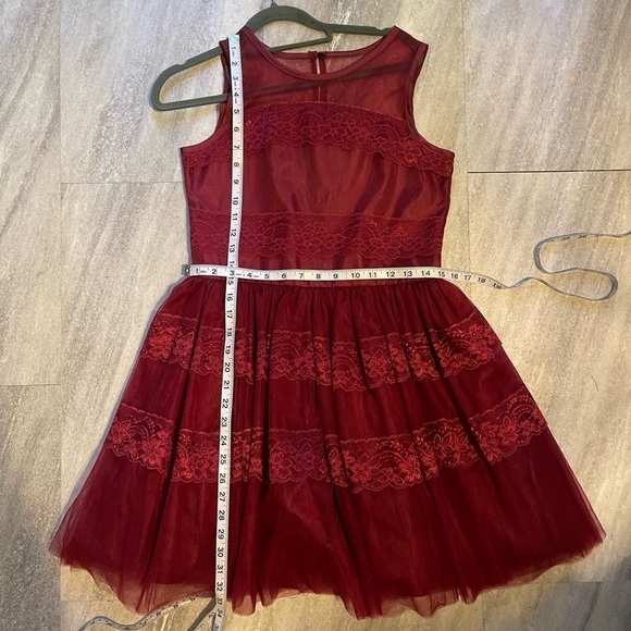 Nanette Lepore Girls Burgundy Lace Dress Size 16 - Picture 9 of 12